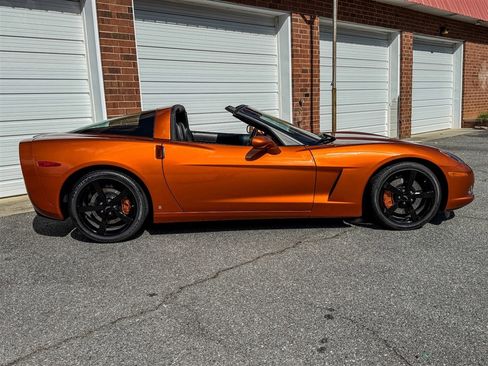 Used 2009 Chevrolet Corvette Coupe w/ Z51 Performance Package image 39