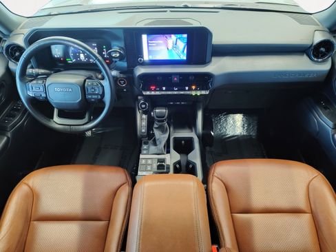 Used 2025 Toyota Land Cruiser 1958 image 17