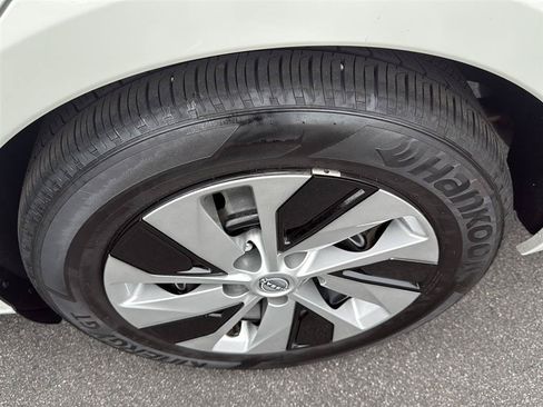 Used 2025 Nissan Altima 2.5 S FWD image 12
