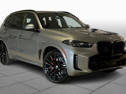 New 2026 BMW X5 sDrive40i w/ M Sport Package image 2