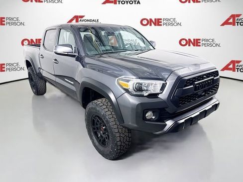 Used 2023 Toyota Tacoma TRD Off-Road w/ Technology Package AWD/4WD image 1