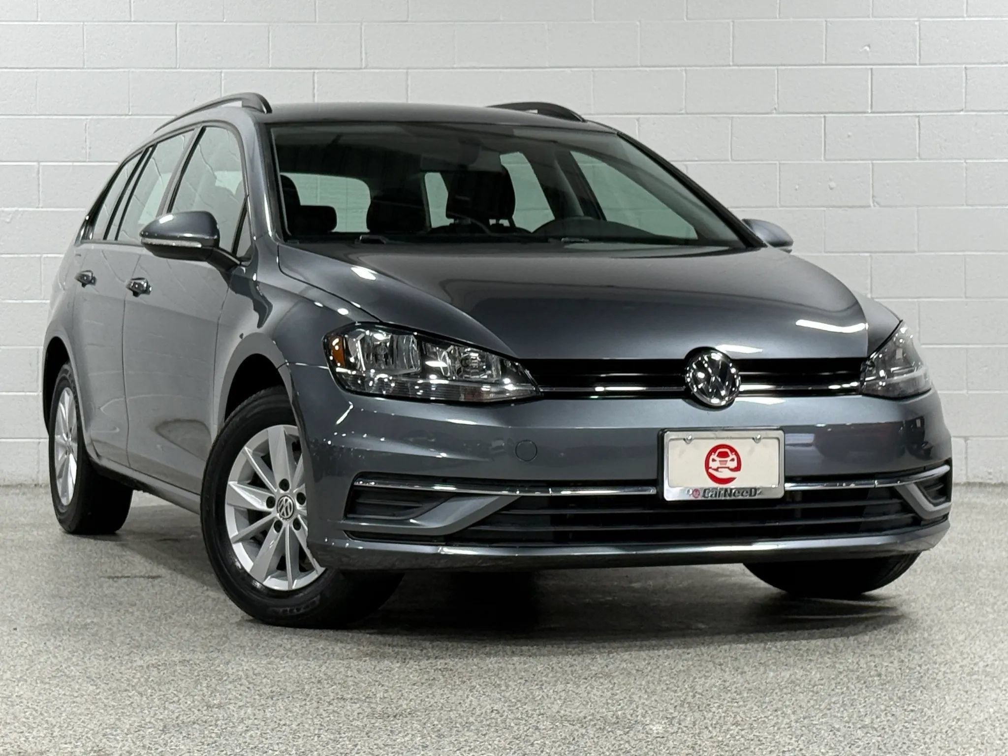 Used 2018 Volkswagen Golf S FWD image 4