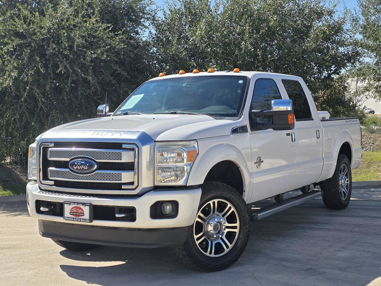Used 2015 Ford F250 Platinum w/ FX4 Off-Road Package AWD/4WD image 1