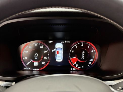 Used 2019 Volvo S60 T5 R-Design image 21