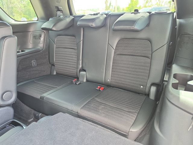 Used 2023 Nissan Pathfinder Rock Creek AWD/4WD image 13
