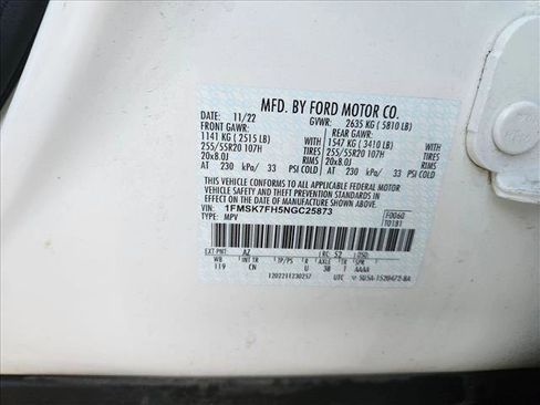 Certified 2022 Ford Explorer Limited w/ Limited Technology Package image 26