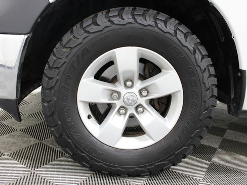 Used 2018 RAM 1500 Tradesman w/ Power & Remote Entry Group RWD image 28