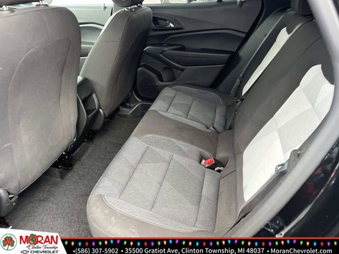 Certified 2024 Chevrolet Trax RS w/ Driver Confidence Package image 12