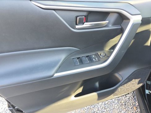 Certified 2023 Toyota RAV4 XLE w/ Convenience Package image 13