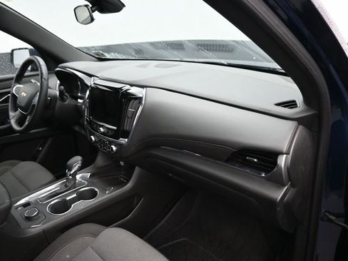 Used 2023 Chevrolet Traverse LT w/ LPO, Floor Liner Package AWD/4WD image 11