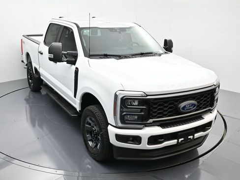New 2026 Ford F350 XL w/ XL Chrome Package AWD/4WD image 27