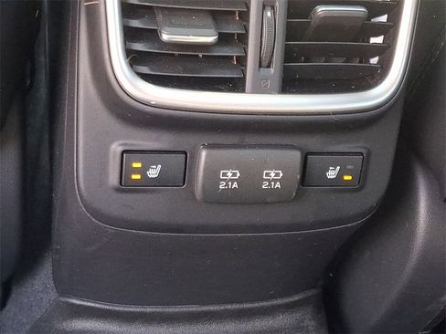 Used 2021 Subaru Outback Limited XT image 12