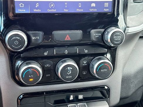 Used 2023 RAM 1500 Big Horn AWD/4WD image 17