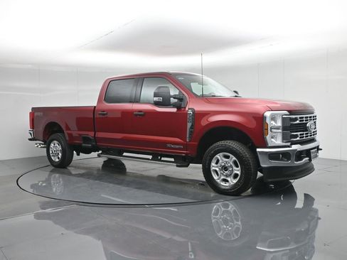 New 2026 Ford F350 XLT w/ FX4 Off-Road Package image 25