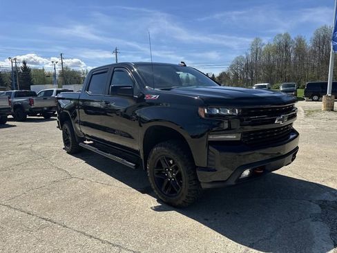 Used 2020 Chevrolet Silverado 1500 LT Trail Boss AWD/4WD image 11
