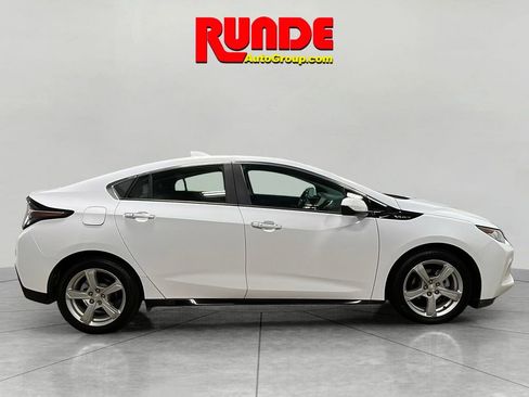 Used 2018 Chevrolet Volt LT w/ Comfort Package FWD image 6