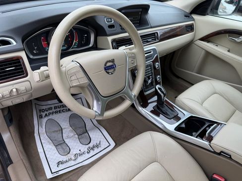 Used 2015 Volvo XC70 3.2 Premier image 9