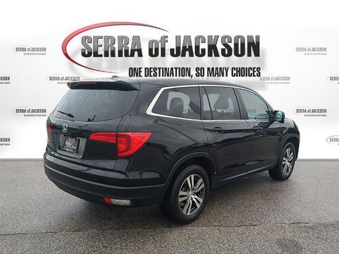 Used 2017 Honda Pilot EX-L image 8