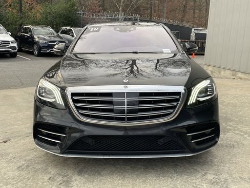 Used 2019 Mercedes-Benz S 560 4MATIC Sedan image 3