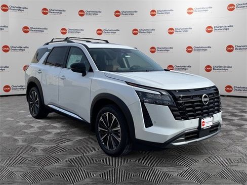 New 2026 Nissan Pathfinder Platinum image 7