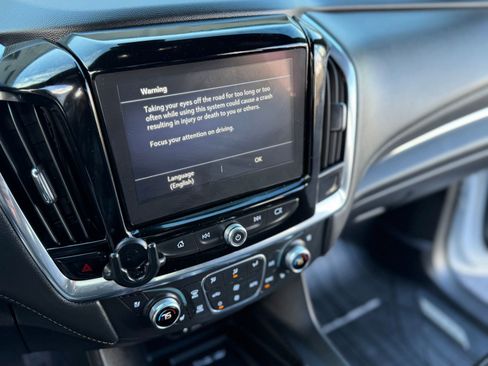 Used 2023 Chevrolet Traverse Premier w/ Redline Edition image 20