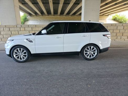 Used 2016 Land Rover Range Rover Sport HSE AWD/4WD image 3