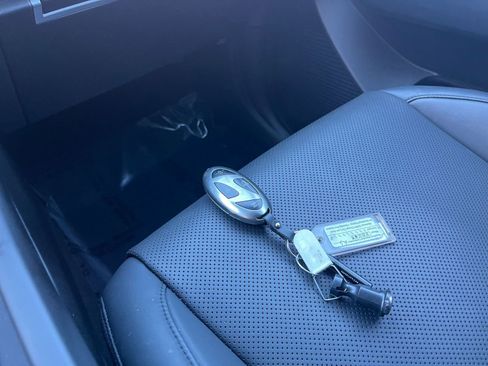 Used 2025 Hyundai Santa Fe SEL image 21