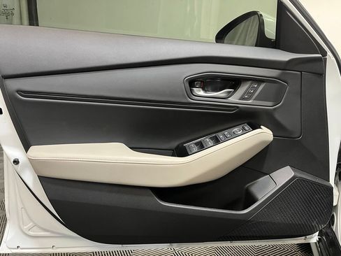 Used 2025 Honda Accord Touring image 13