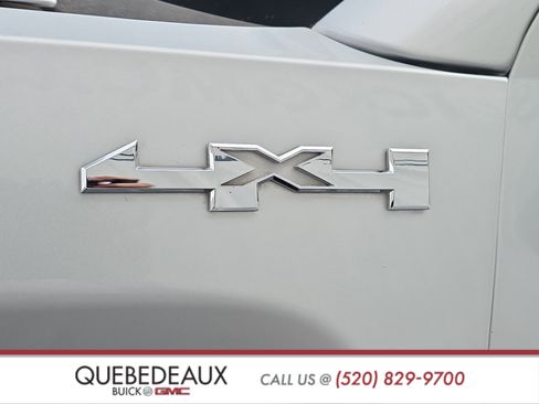 Used 2017 GMC Sierra 1500 SLE w/ Max Trailering Package AWD/4WD image 4