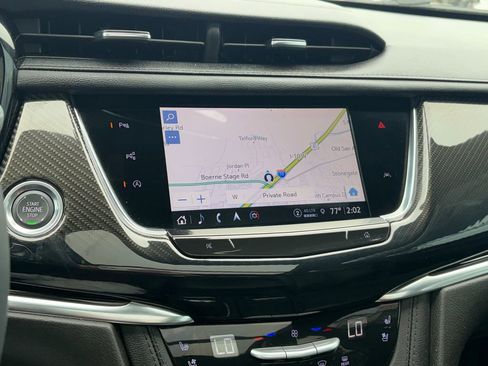 Used 2025 Cadillac XT6 Sport w/ Technology Package AWD/4WD image 17