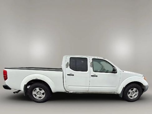 Used 2007 Nissan Frontier SE w/ Power Pkg image 4