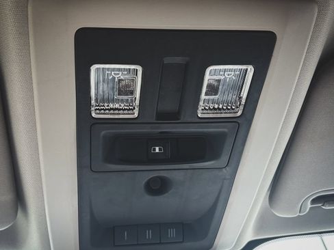 Used 2016 RAM 1500 Laramie w/ Convenience Group AWD/4WD image 17