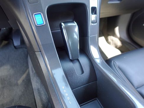 Used 2014 Chevrolet Volt Premium w/ Premium Trim Package FWD image 22