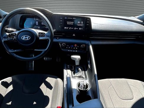 Used 2026 Hyundai Elantra Sport FWD image 7