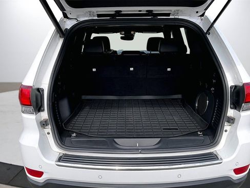 Certified 2022 Jeep Grand Cherokee Limited w/ Trailer Tow Group IV image 27