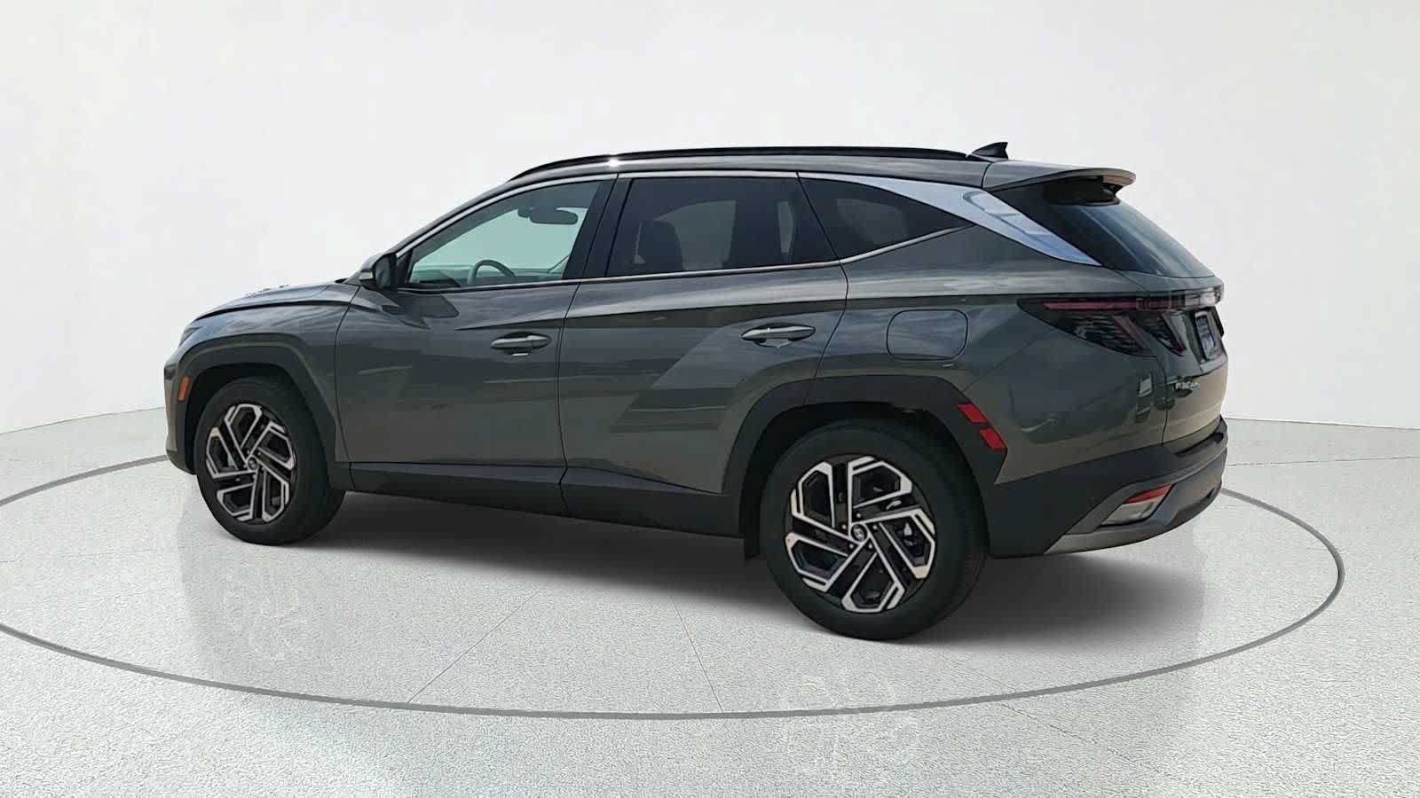 New 2026 Hyundai Tucson Limited FWD image 5
