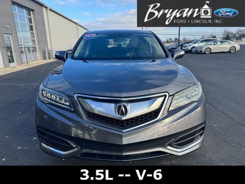 Used 2017 Acura RDX AWD image 2