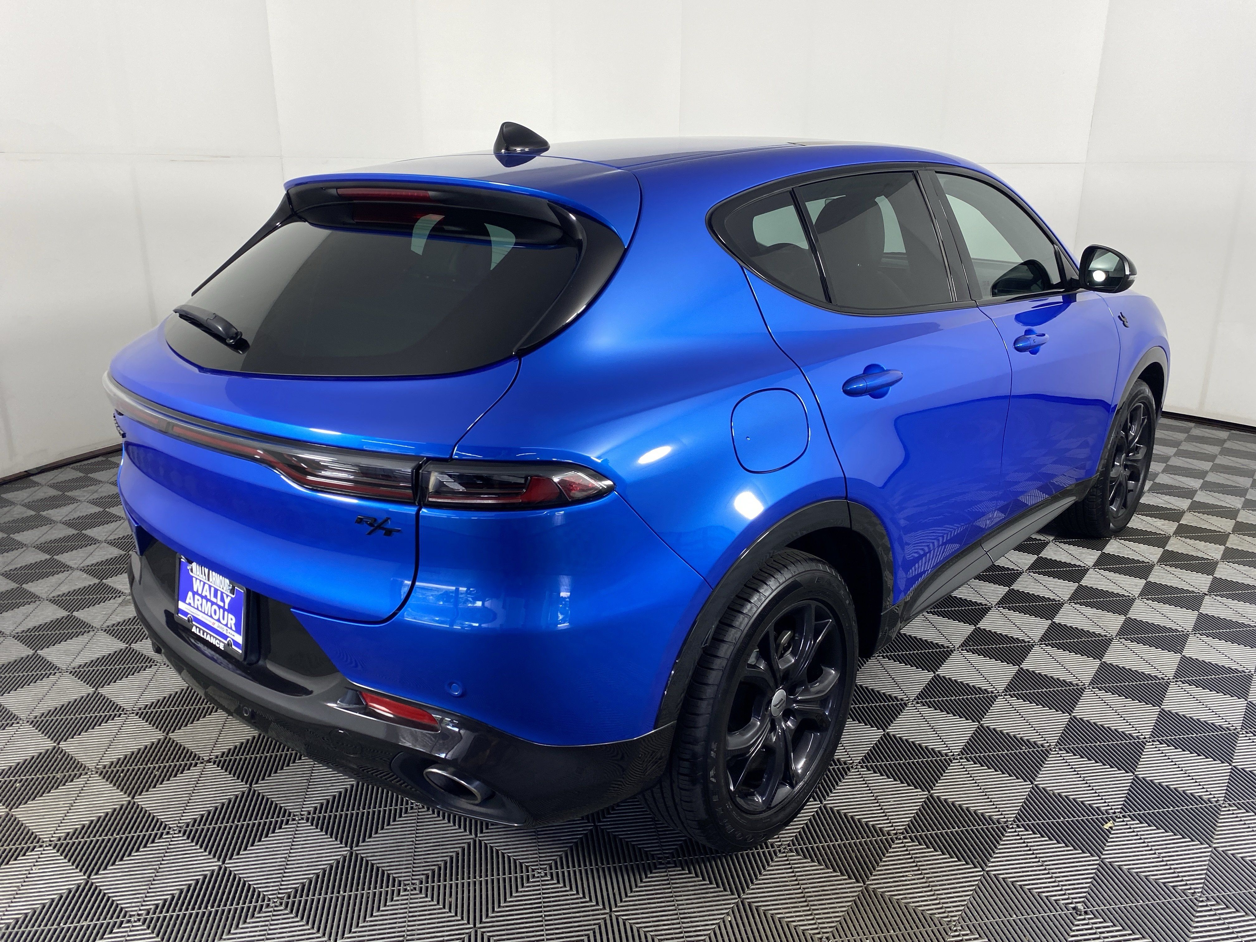 Used 2024 Dodge Hornet R/T Plus w/ R/T Blacktop Package AWD/4WD image 9