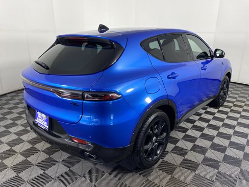 Used 2024 Dodge Hornet R/T Plus w/ R/T Blacktop Package AWD/4WD image 9