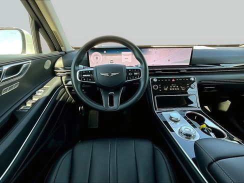 Used 2025 Genesis GV80 2.5T Standard AWD/4WD image 8
