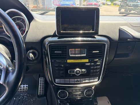 Used 2016 Mercedes-Benz G 63 AMG 4MATIC image 11