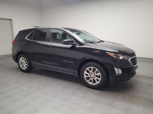 Used 2018 Chevrolet Equinox LT image 11
