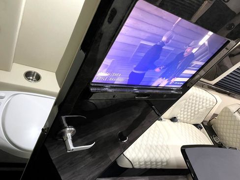Used 2022 Mercedes-Benz Sprinter 3500 image 15