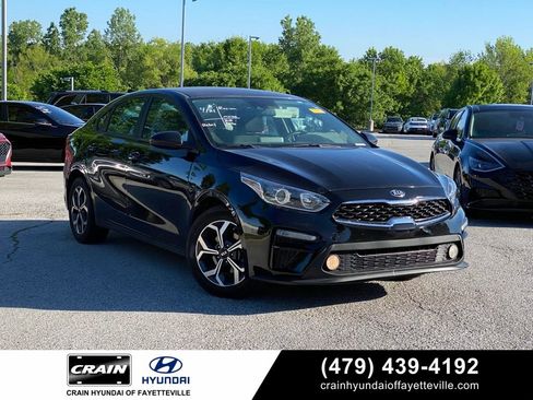 Used 2020 Kia Forte LXS FWD image 1