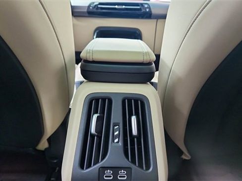 Used 2025 BMW X2 M35i image 52