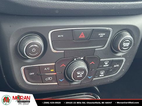 Used 2020 Jeep Compass Limited AWD/4WD image 21