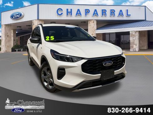 Used 2025 Ford Escape ST-Line w/ Equipment Group 301A FWD image 19