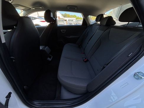 Used 2025 Kia K4 LXS image 26