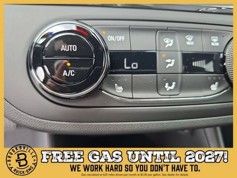 New 2026 Buick Envista Preferred w/ Convenience I Package FWD image 21