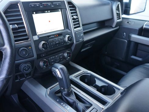 Used 2017 Ford F150 Raptor w/ Equipment Group 802A Luxury image 33